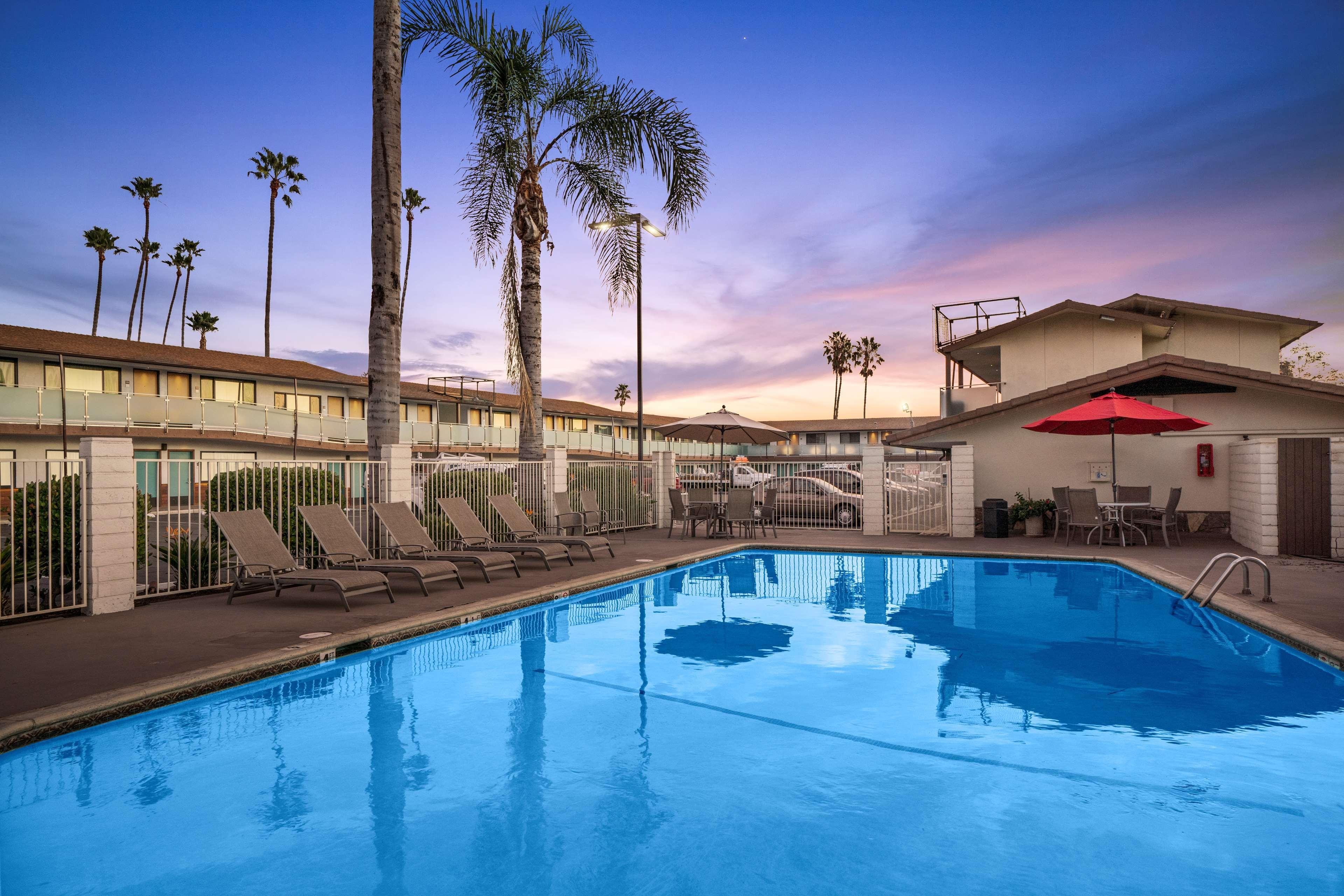Best Western At Ventura Pier Bagian luar foto